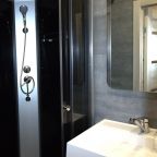 Душевая кабина