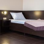 Пятиместный (Семейное размещение "плюс" (двухкомнатное)), Гостевой дом Ромполь