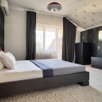 Вилла (Ялтинская Вилла), Коттедж Ялтинская Вилла