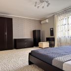 Вилла (Ялтинская Вилла), Коттедж Ялтинская Вилла