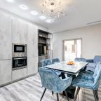 Люкс (Двухкомнатный на 3 этаже вид на море. Кровать+диван 3 м+ кресло), Видовой апарт-отель жк актер гэлакси