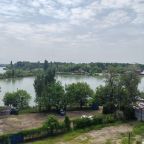 Вид на реку, Отель Лилия