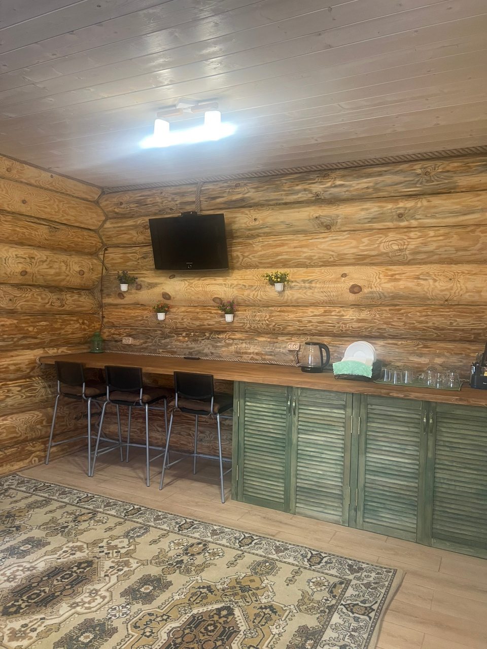 Семиместный (Таинственный лес), Гостевой дом 7 озер