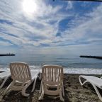 Шезлонги, Мини-отель Маре Инфинити