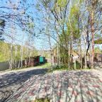 Парковка во дворе размещение до 10 машин, База отдыха Усадьба Дыхание природы