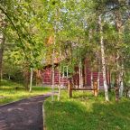 Прогулочные дорожки живописны и заасфальтированы