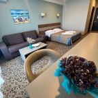 Полулюкс (Полулюкс), Гостиница Blumarin Hotel