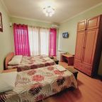 Трехместный (Комната 25в), Гостевой дом Малахит