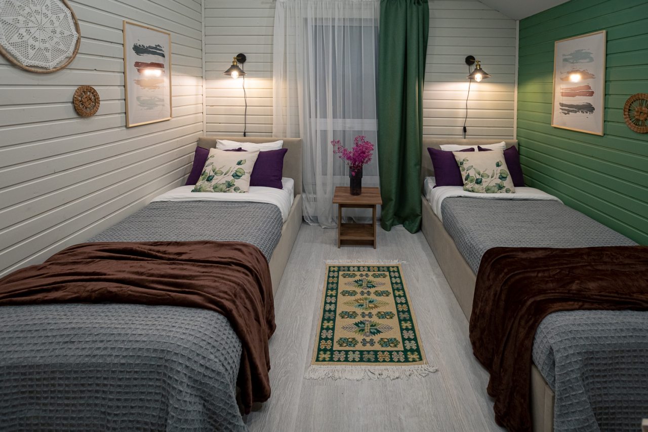 Коттедж (Изумрудный), База отдыха FlatPoint