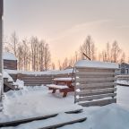 Коттедж (Озерный с видом на живописный пруд), База отдыха FlatPoint