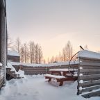 Коттедж (Озерный с видом на живописный пруд), База отдыха FlatPoint