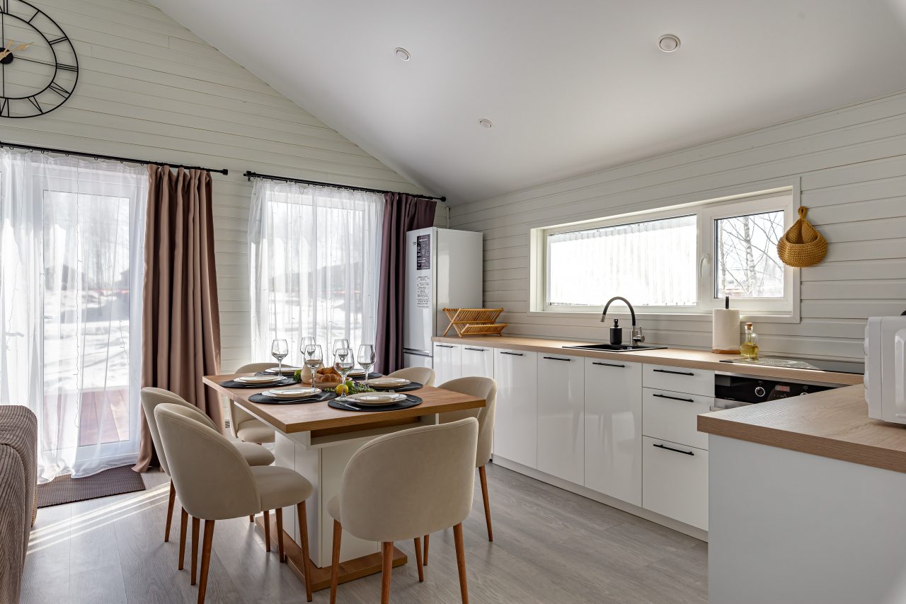 Коттедж (Соломенный), База отдыха FlatPoint