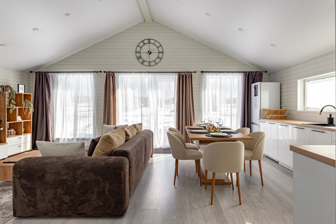 Коттедж (Соломенный), База отдыха FlatPoint