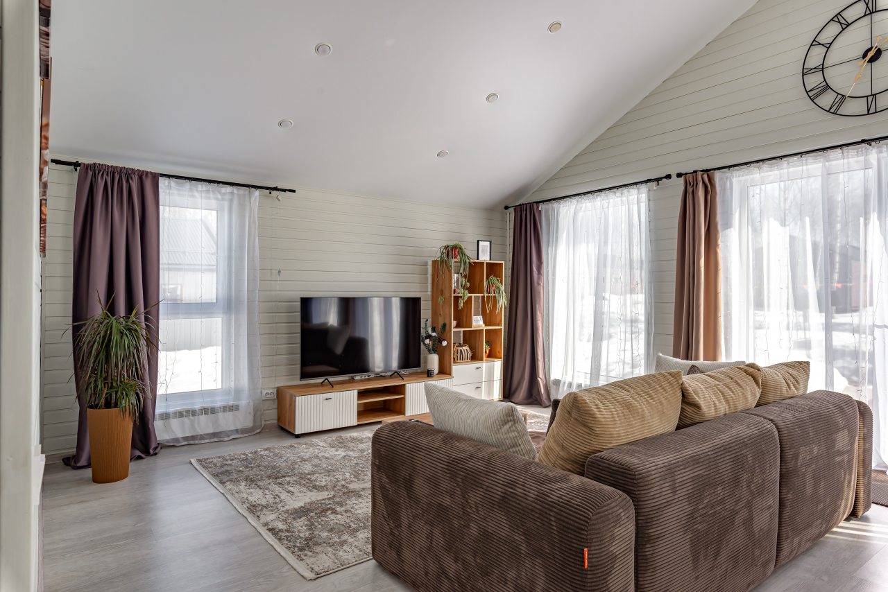 Коттедж (Соломенный), База отдыха FlatPoint