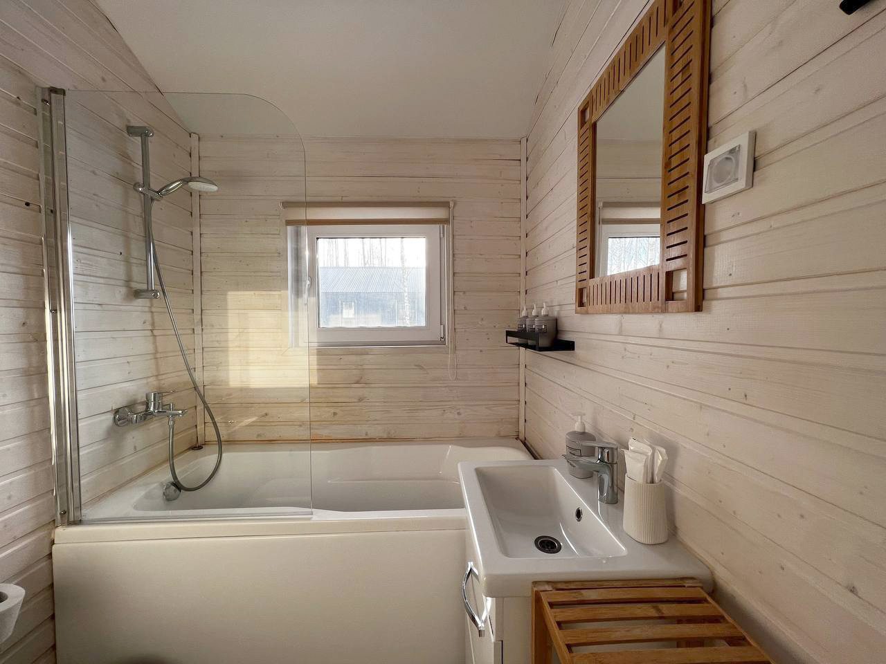 Коттедж (Кедровый), База отдыха FlatPoint