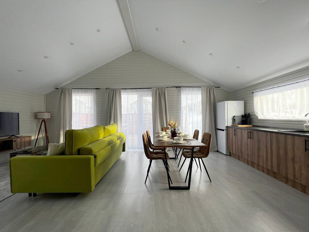 Коттедж (Кедровый), База отдыха FlatPoint