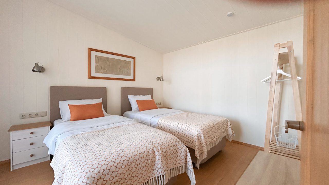 Коттедж (Пшеничный), База отдыха FlatPoint