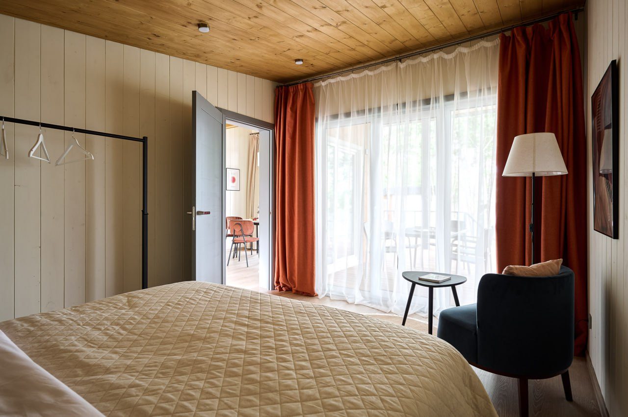 Коттедж (Медовый), База отдыха FlatPoint