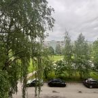 Трёхместный и более (Квартира у метро Дунайская рядом с клиникой микрохирургии глаза Федорова), Апартаменты Рядом с клиникой микрохирургии глаза Федорова у метро Дунайская