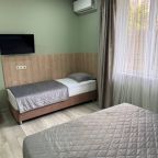 Трёхместный и более (Трёхместный стандарт), Гостевой дом Софит