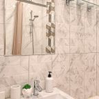 Апартаменты (Myhome Yourhome на Октябрьской наб. д.44), Апартаменты Myhome Yourhome на Октябрьской набережной