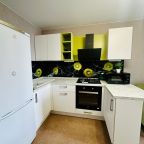 Возможность самостоятельного приготовления пищи, Апартаменты Like home на ул. Вишневая