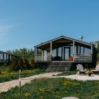 Коттедж (Barnhause lux большой с банным чаном), База отдыха Лес & Сад