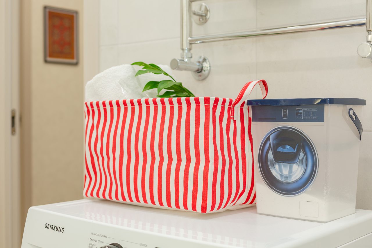 Люкс (АПАРТАМЕНТЫ «АТМОСФЕРА» | ГРАНАТОВЫЙ СЛЕД — ПАНОРАМА НА 22 ЭТАЖЕ), Апартаменты Атмосфера на Хренникова 8