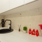 Люкс (АПАРТАМЕНТЫ «АТМОСФЕРА» | ГРАНАТОВЫЙ СЛЕД — ПАНОРАМА НА 22 ЭТАЖЕ), Апартаменты Атмосфера на Хренникова 8