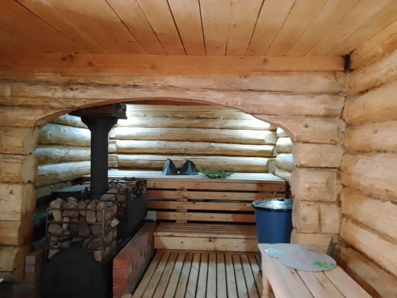 Русская баня вместимостью  до 10 гостей