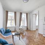 Допускается размещение домашних животных, Апартаменты MyHomeYourHome на 5-ой Советской д.19