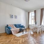 Апартаменты (MyHomeYourHome на 5-ой Советской д.19), Апартаменты MyHomeYourHome на 5-ой Советской д.19