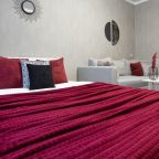 Квартира (Апартаменты «атмосфера» | тень сакуры — вдохновение восточной эстетики), Апартаменты Атмосфера на Осканова 1