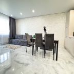 Апартаменты (Однокомнатные), Апартаменты Like Home на Земнухова 2