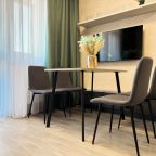 Апартаменты (Стандартные 5 этаж), Апартаменты Like Home на Земнухова 2