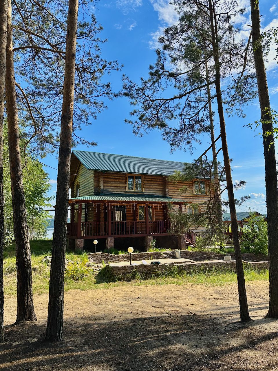 Коттедж (Елки), База отдыха АВАН