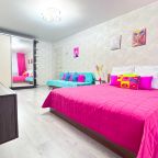 Апартаменты (Стандарт), Апартаменты Like Home на Грибоедова
