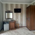 Трёхместный и более (Стандарт трехместный), Гостевой дом Азалия