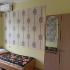 Трёхместный и более (Эконом трехместный), Гостевой дом Азалия