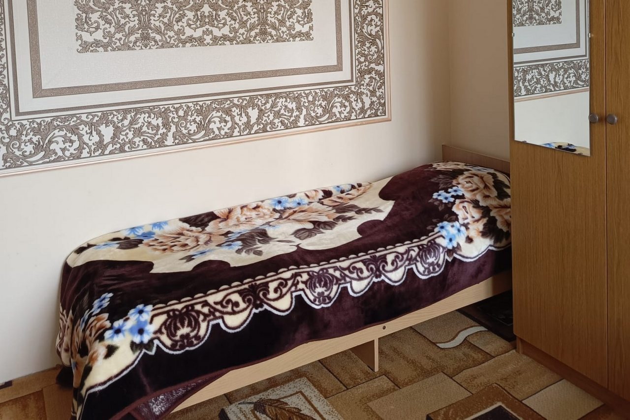 Трёхместный и более (Эконом трехместный), Гостевой дом Азалия