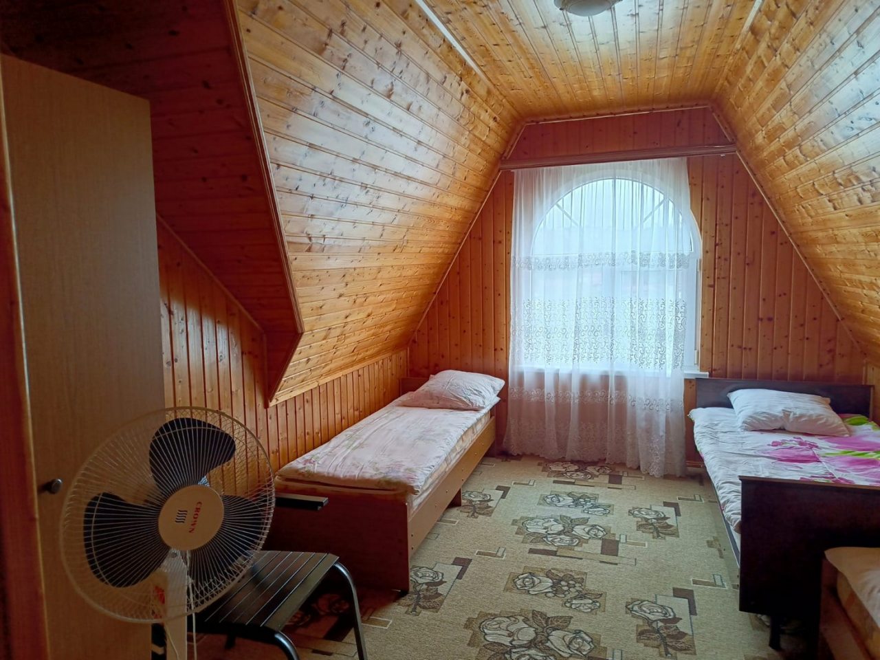 Трёхместный и более (Эконом трехместный), Гостевой дом Азалия