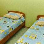 Двухместный (Двухместный номер с общим сан.узлом,общая кухня ( с 2 раздельными кроватями)), Гостевой дом Южный Берег