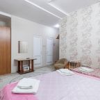 Трёхместный и более (Трехместный стандарт), Гостевой дом Малахит