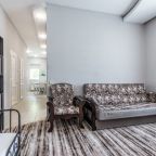 Апартаменты (Апартаменты семиместные трехкомнатные), Гостевой дом Малахит