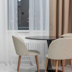 De Luxe (ДЕЛЮКС), Отель GRAND MORE BOUTIQUE HOTEL