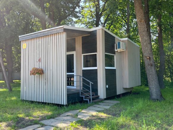 Фотография номера базы отдыха Солнечная поляна