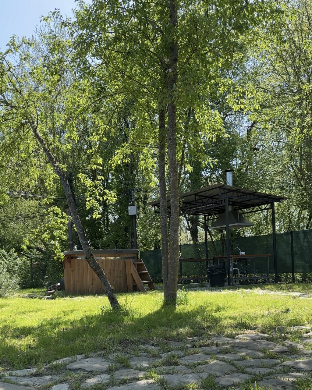 Дом (Barn House), База отдыха Заречье