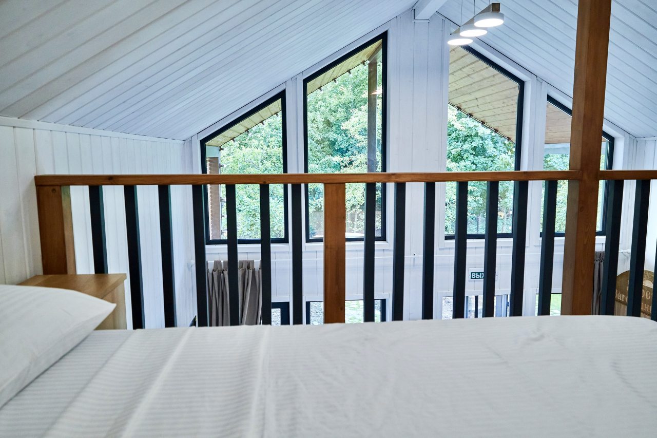 Дом (Barn House), База отдыха Заречье