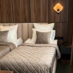 Люкс (Люкс), Отель Hotel Hayat Time