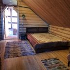 Апартаменты (Коттедж "Медведь"), Гостевой дом Подворье